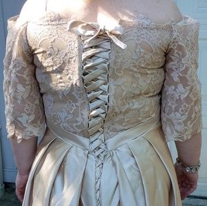 Plus size wedding/formal dress new